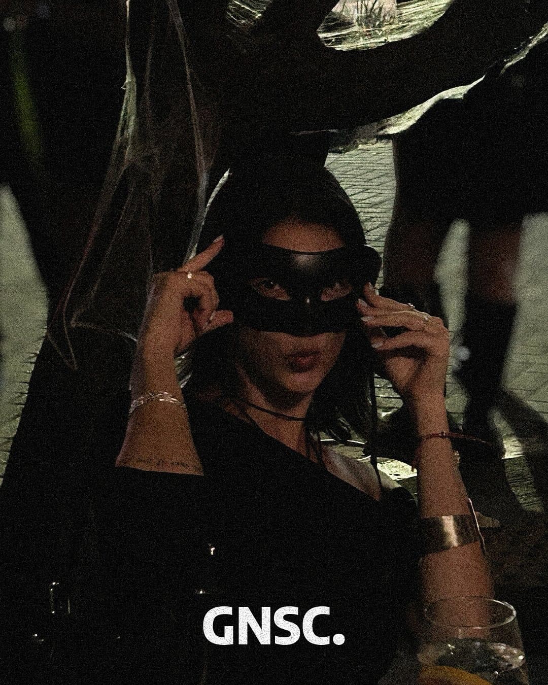 Side area random image